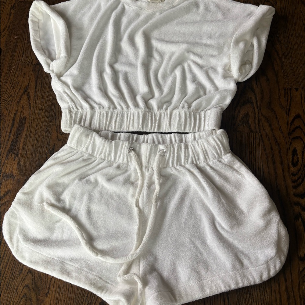 White Terry Cloth Lounge Set